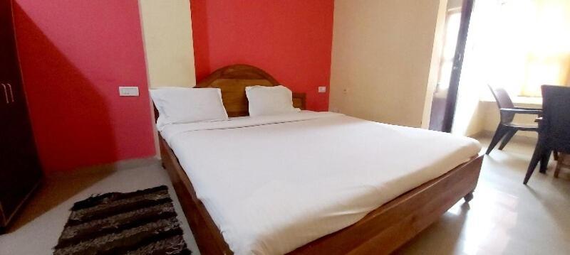 SPOT ON 80624 Hotel Niladri Complex Puri Exterior foto